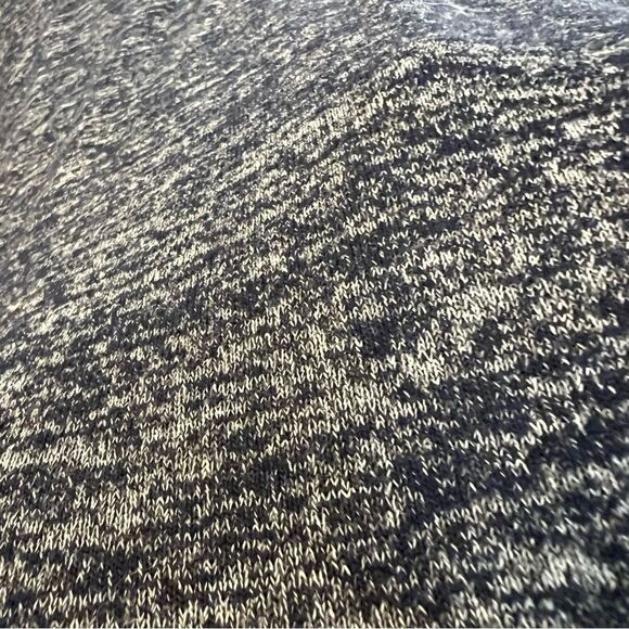 Time & Tru Gray Long Sleeve Top - Picture 5 of 5